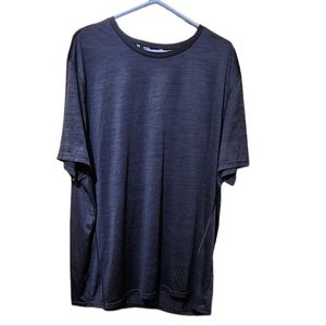 Dry Tek. Men's black crew neck t-shirt